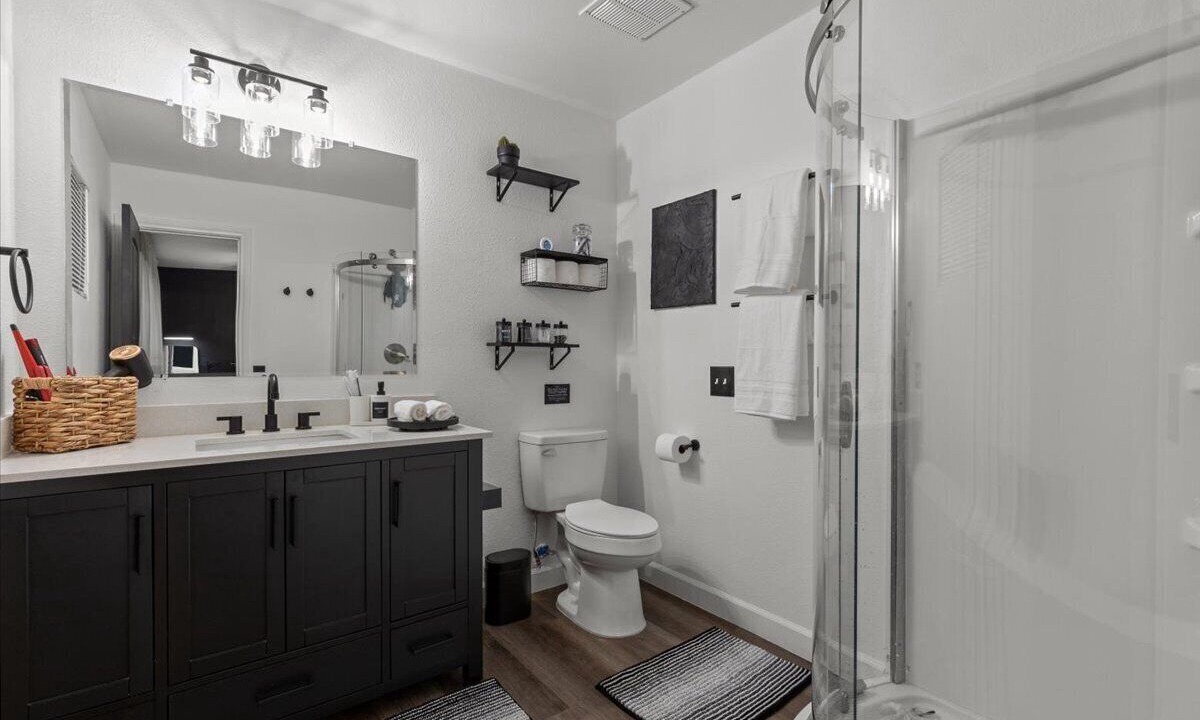 Photo of Bathroom in Paradise
