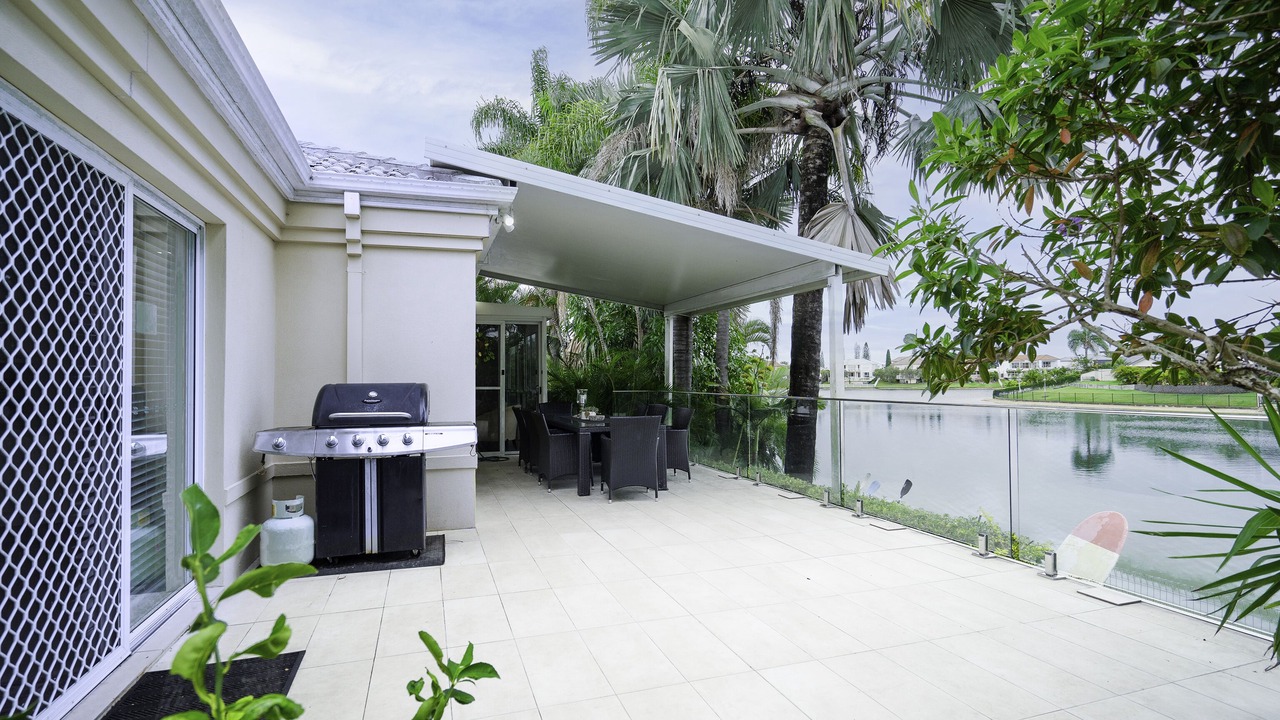 Photo of Outdoor in Broadbeach Waters