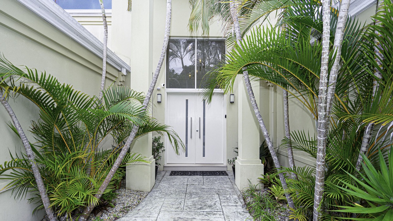 Photo of Outdoor in Broadbeach Waters