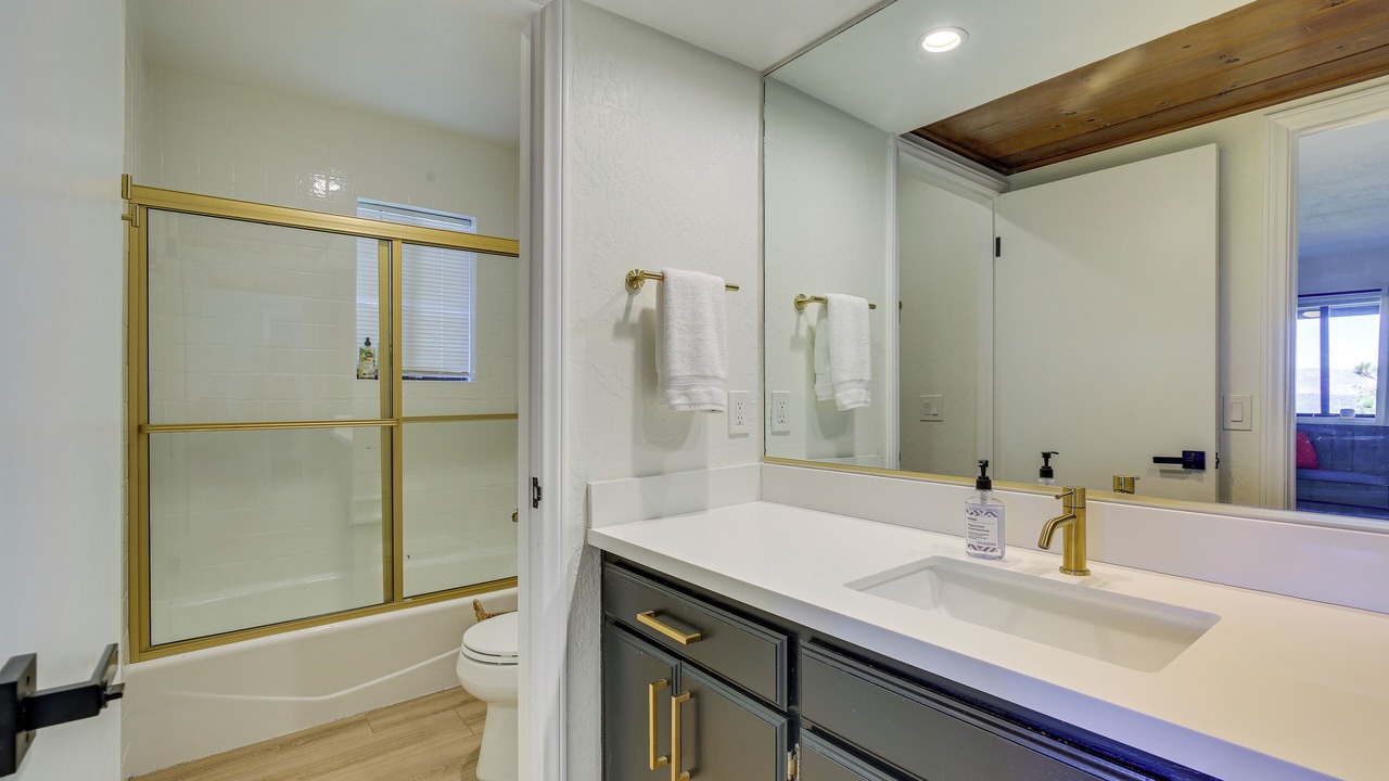 Photo of Bathroom in Lake Arrowhead