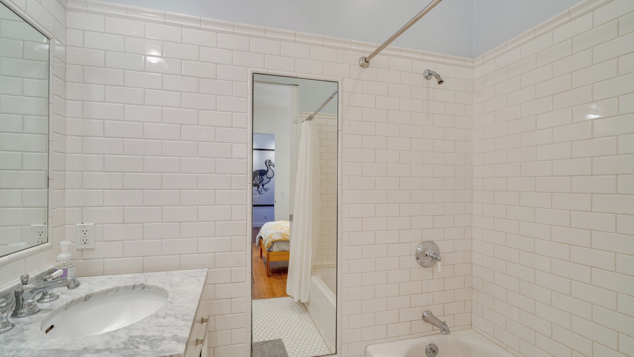 Photo of Bathroom in Carpinteria