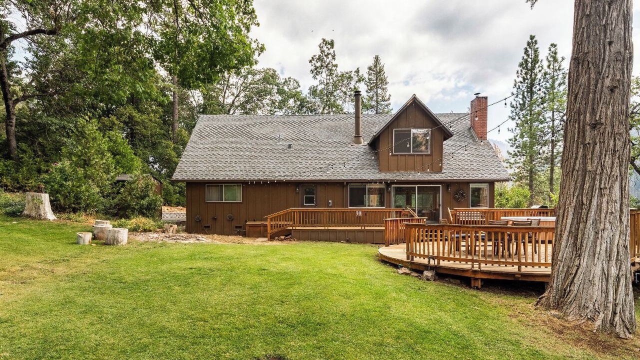 Photo of Outdoor in Springville