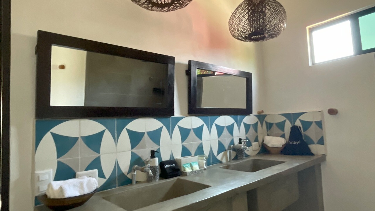 Photo of Bathroom in El Gigante