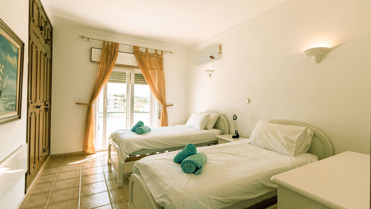 Photo of Bedroom in Albardeira