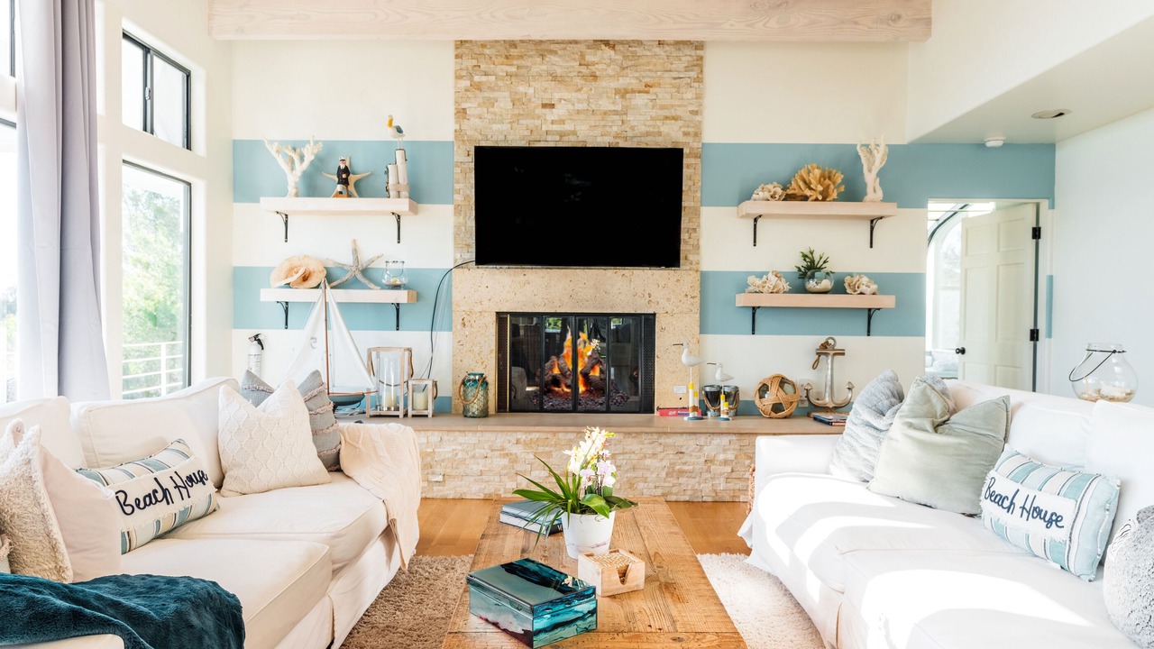Photo of Livingroom in Summerland