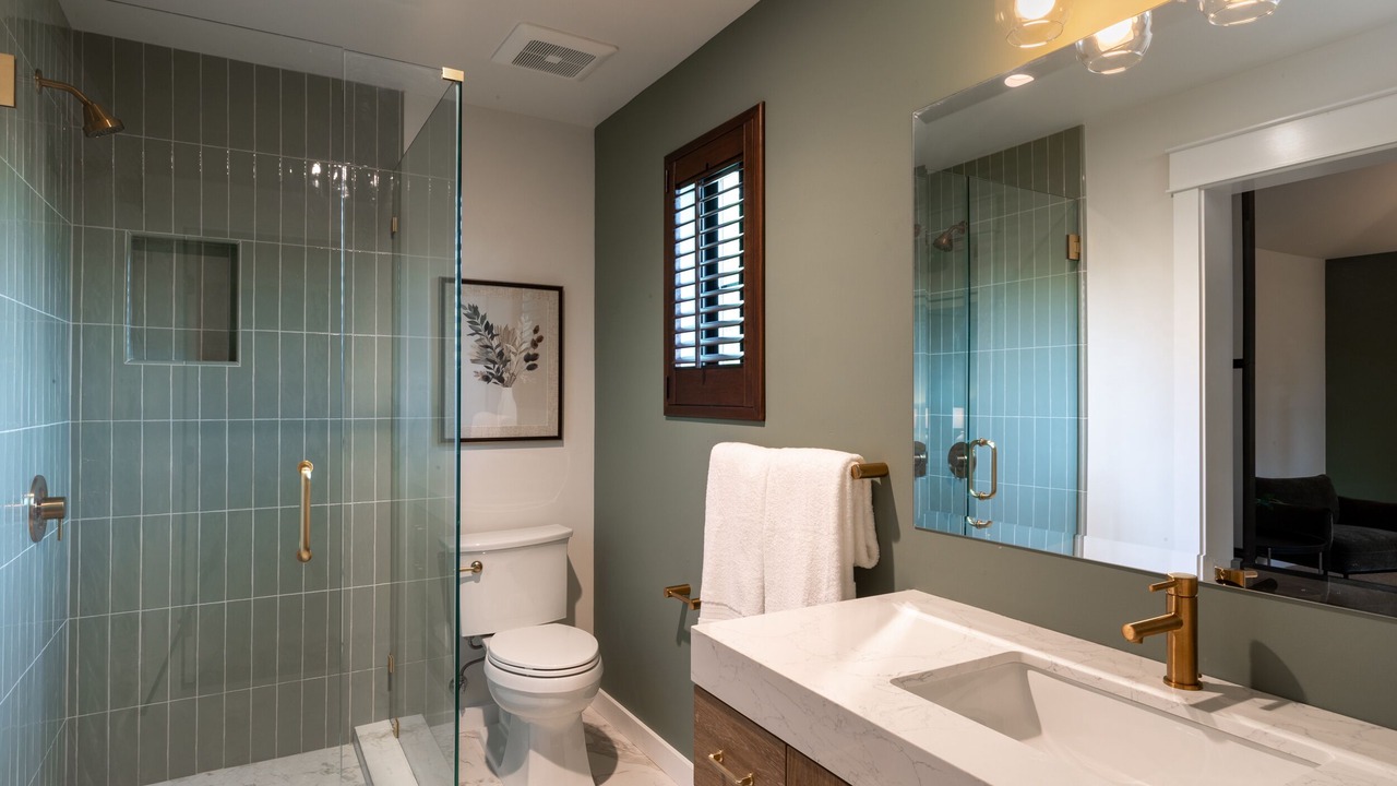 Photo of Bathroom in Los Olivos