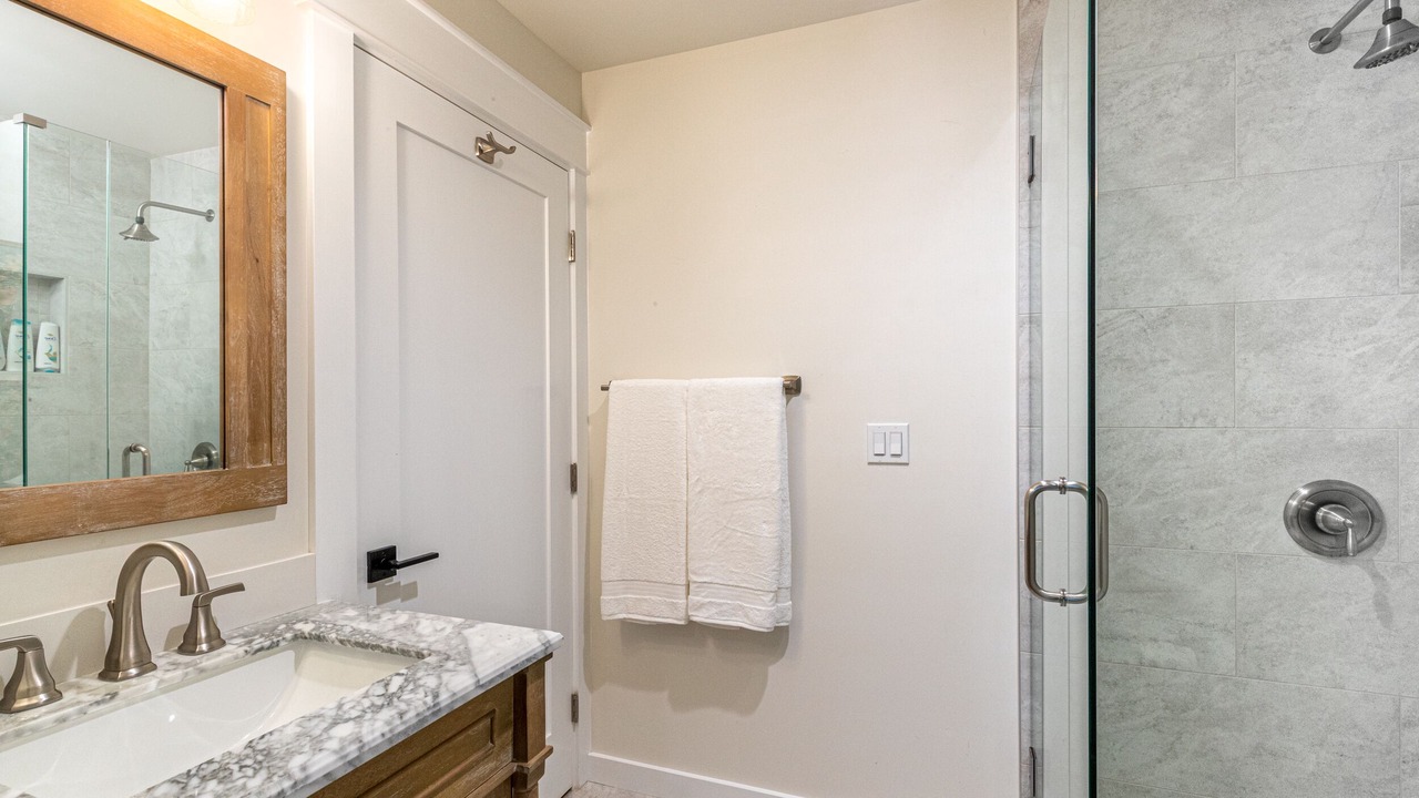 Photo of Bathroom in Los Olivos