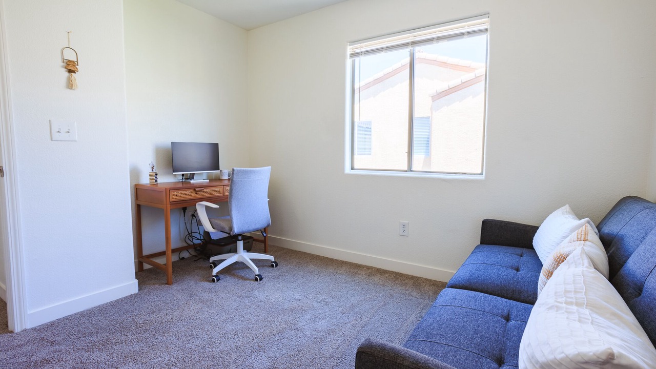 Photo of Livingroom in Spring Valley