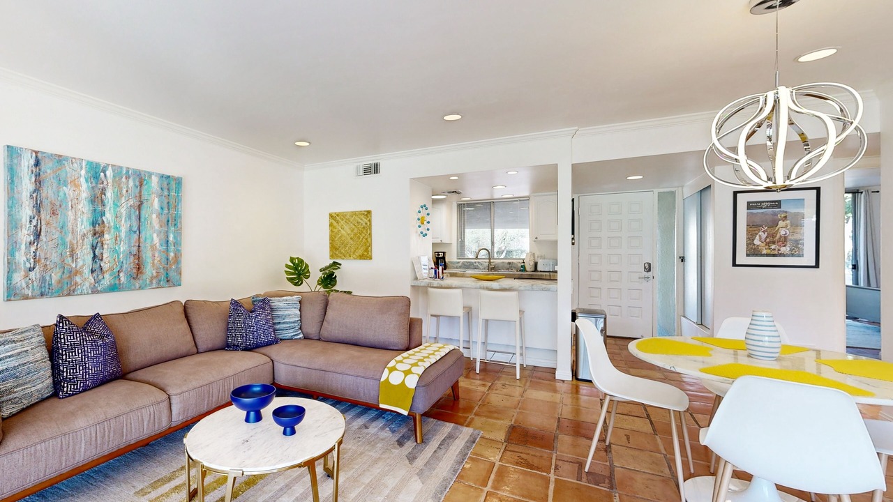 Photo of Livingroom in Araby Commons