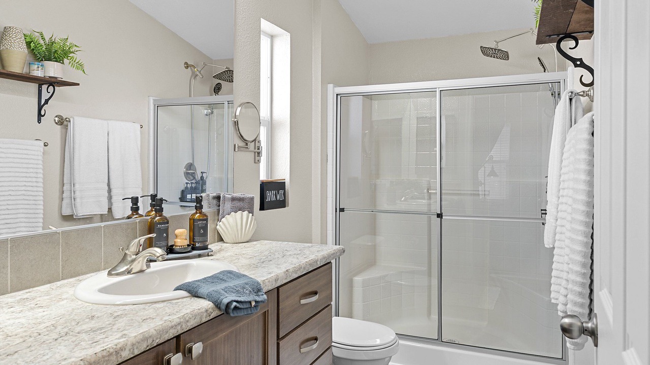 Photo of Bathroom in Parker Strip