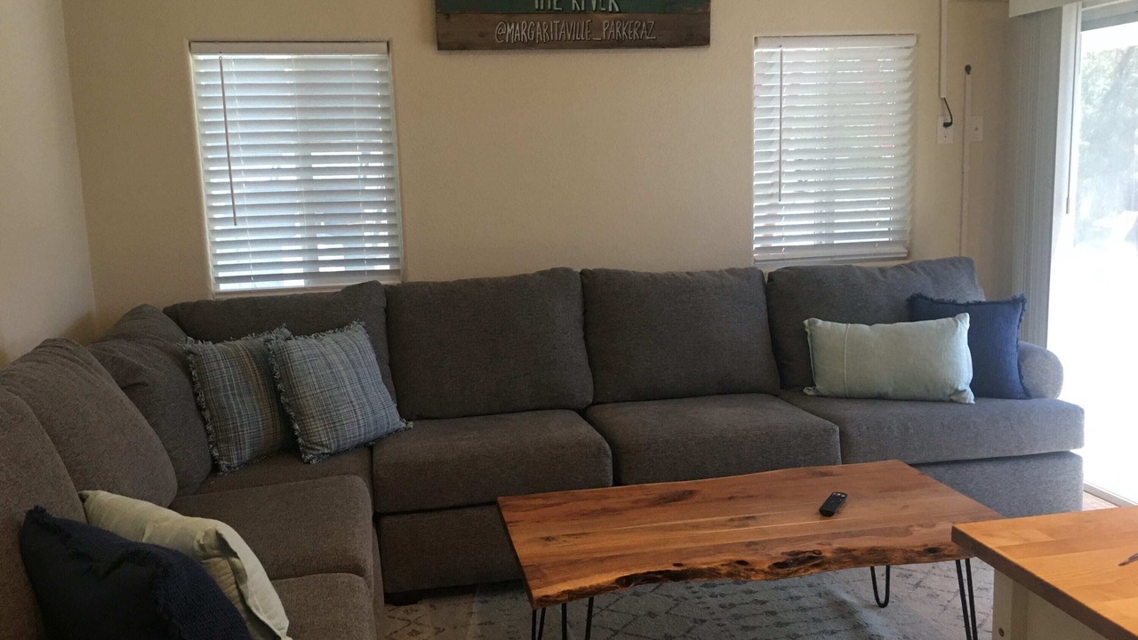 Photo of Livingroom in Parker Dam