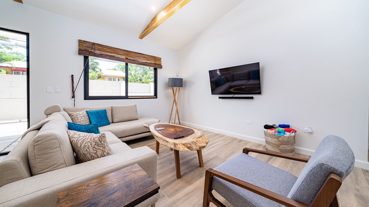 Photo of Livingroom in Potrero