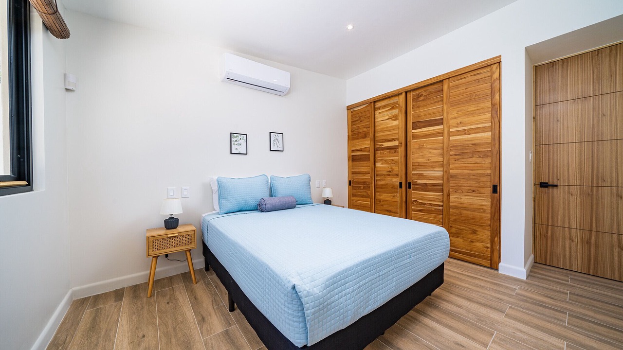 Photo of Bedroom in Potrero