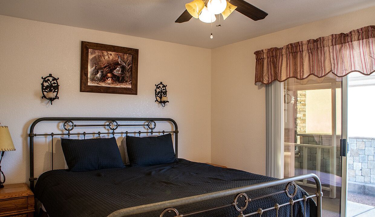 Photo of Bedroom in Lake Havasu City