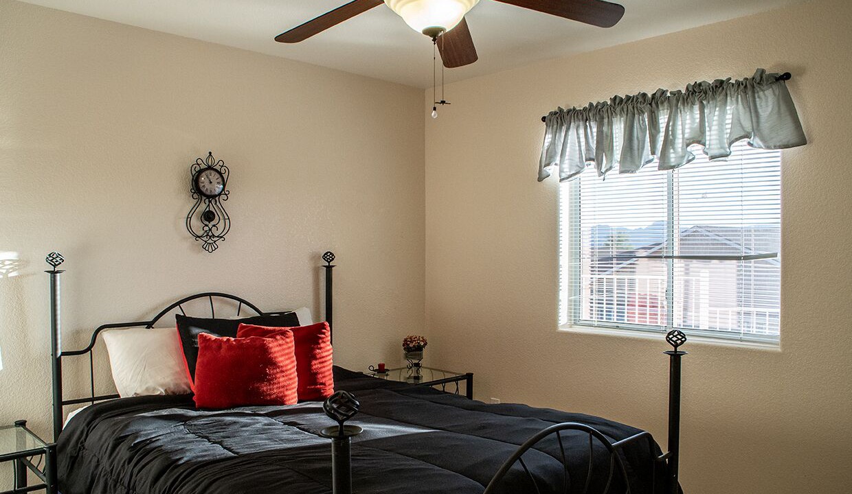 Photo of Bedroom in Lake Havasu City