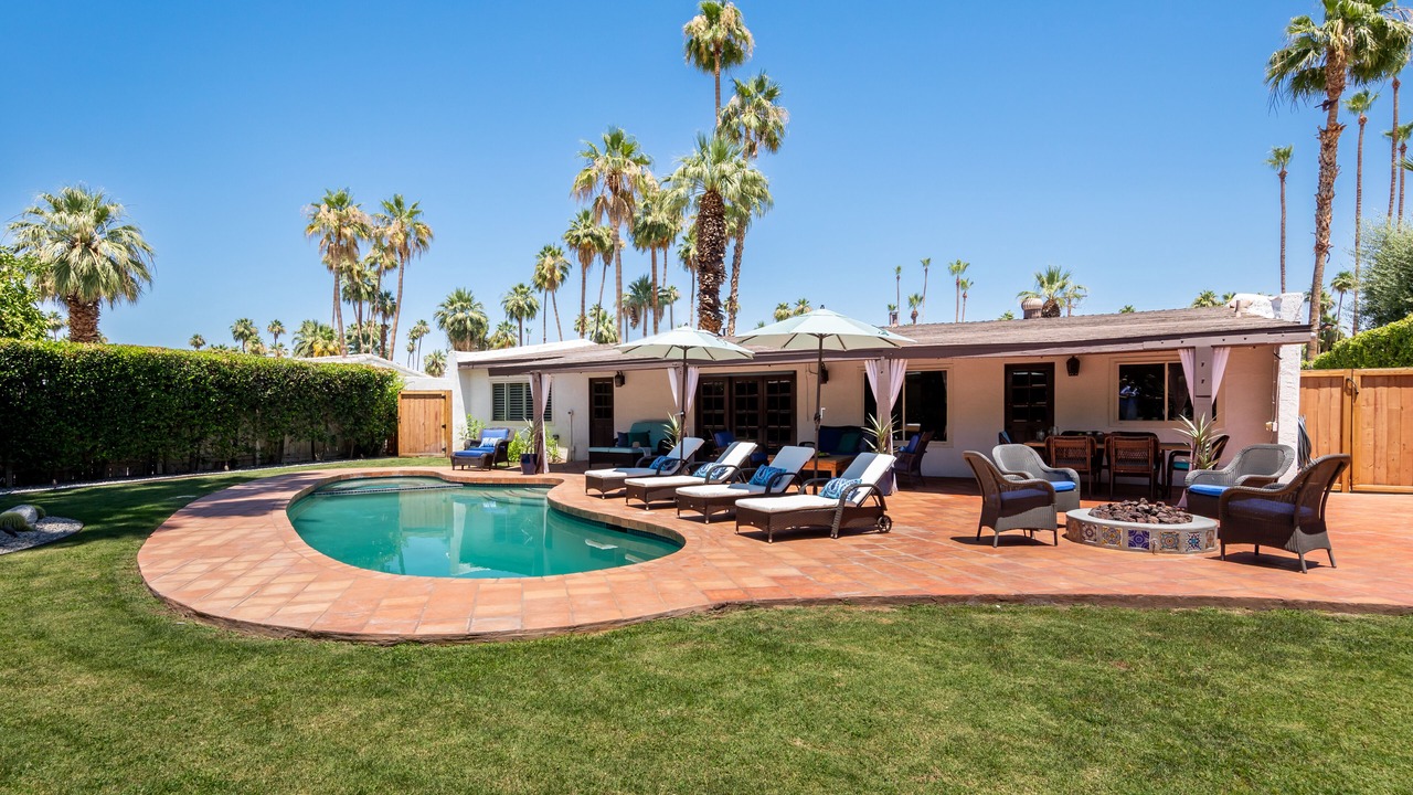 Photo of Outdoor in Tahquitz River Estates