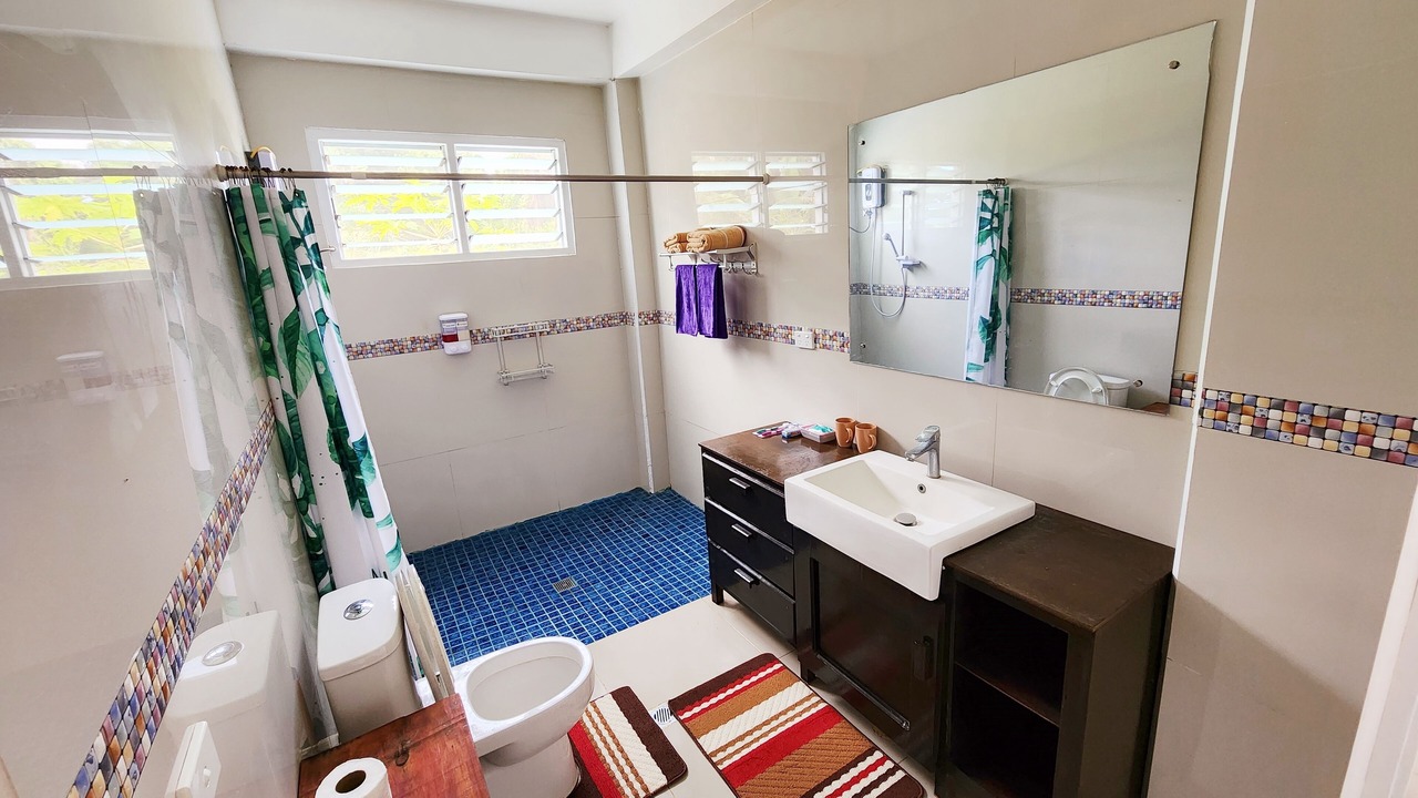 Photo of Bathroom in Tagaqe