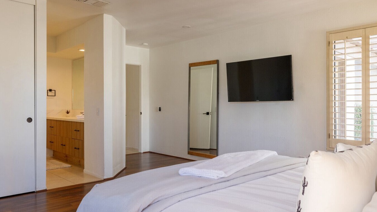 Photo of Bedroom in Araby
