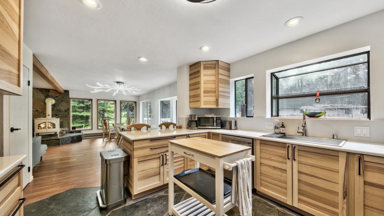 Photo of Kitchen in Christmas Valley