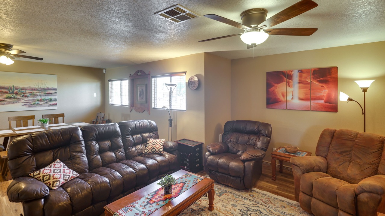Photo of Livingroom in Bullhead City