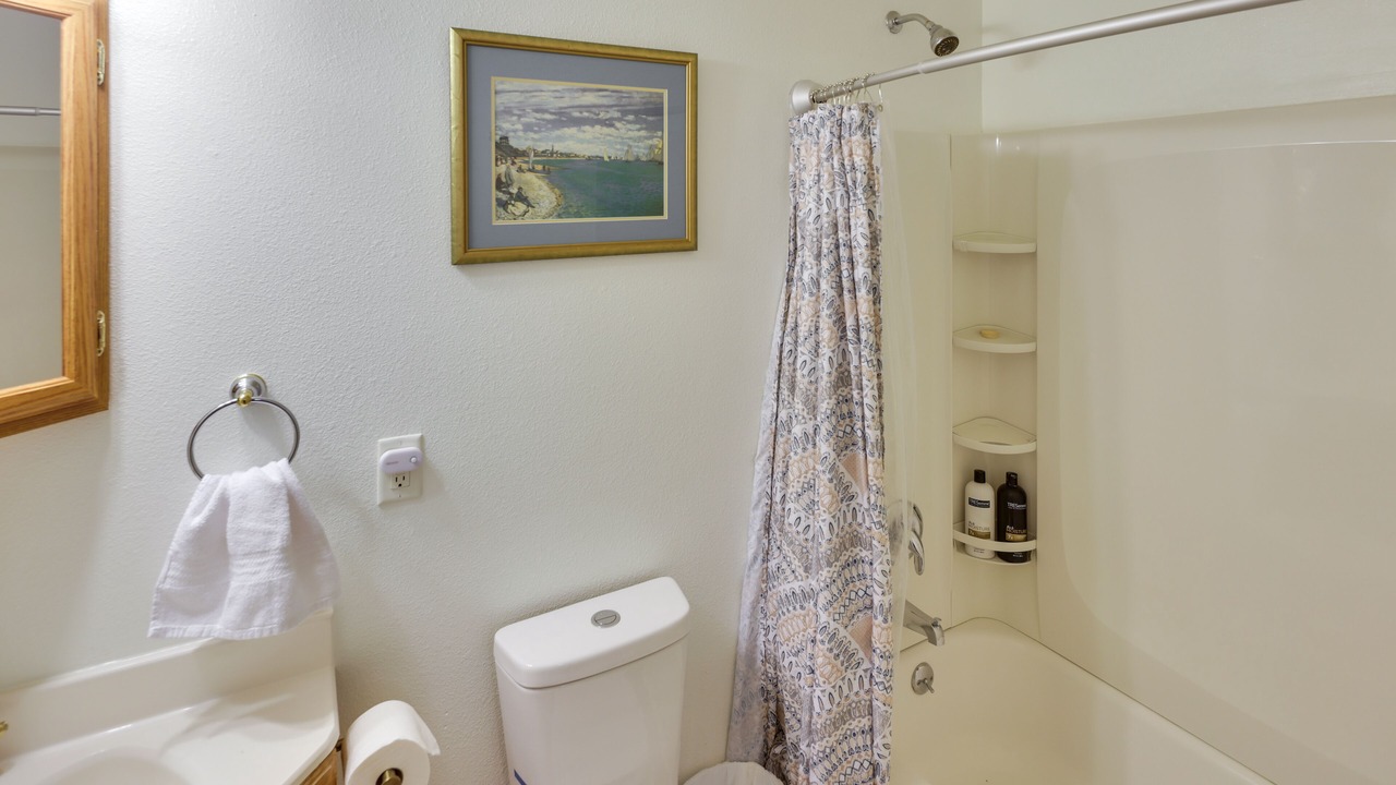 Photo of Bathroom in Bullhead City