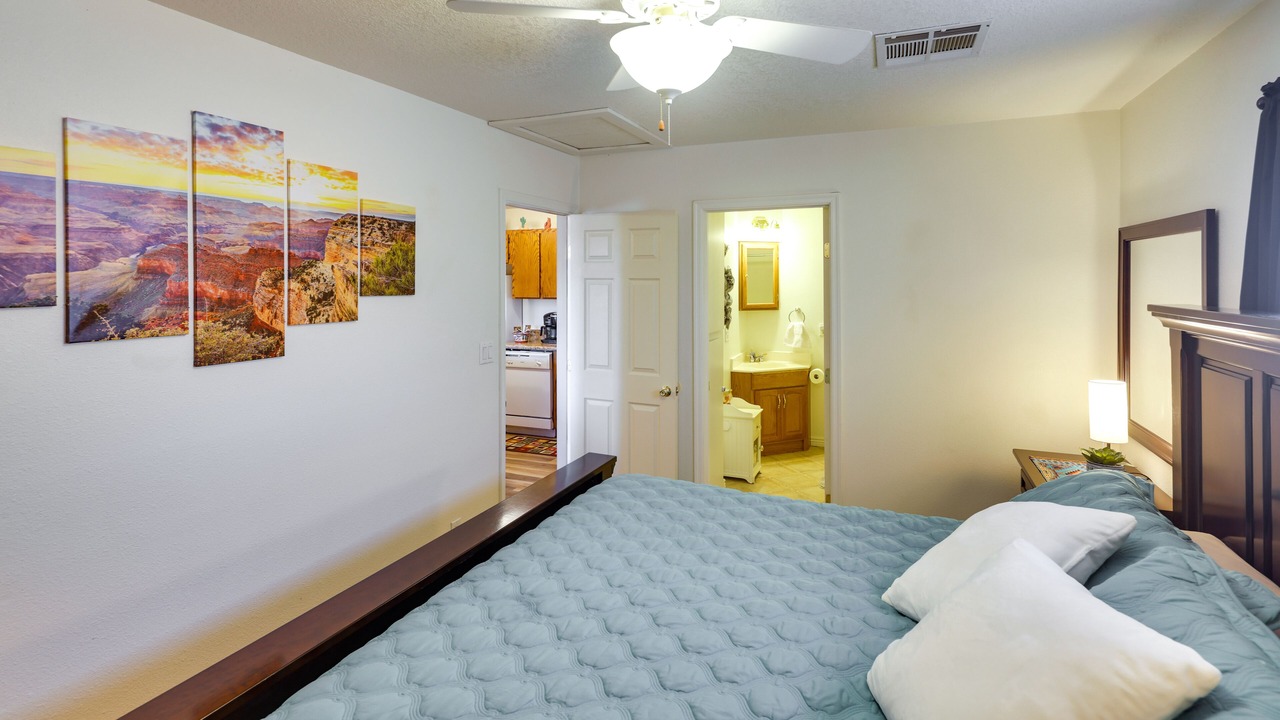 Photo of Bedroom in Bullhead City