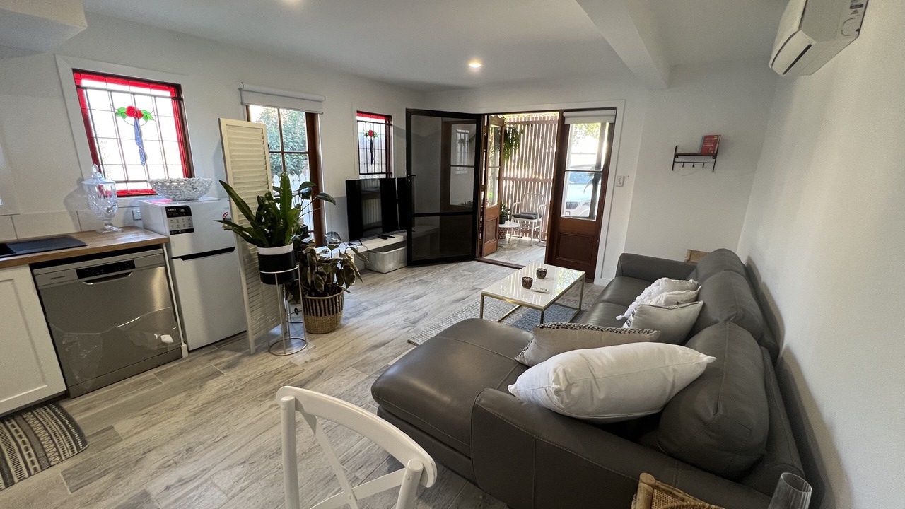 Photo of Livingroom in Bardon