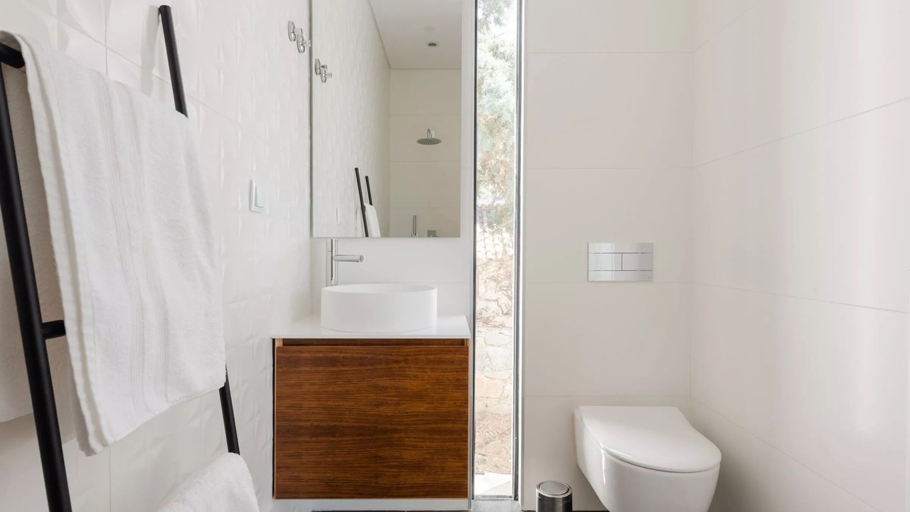 Photo of Bathroom in Cascais