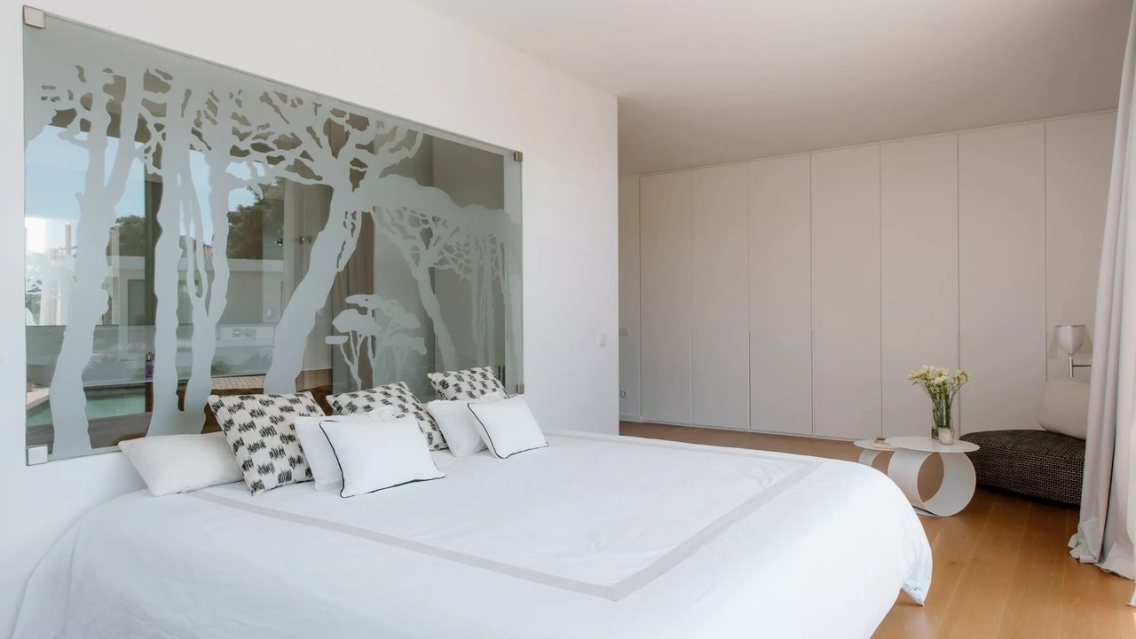 Photo of Bedroom in Cascais