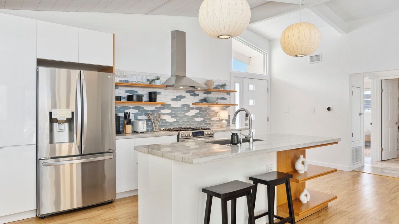Photo of Kitchen in College West