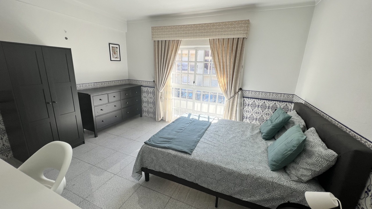 Photo of Bedroom in Seixal
