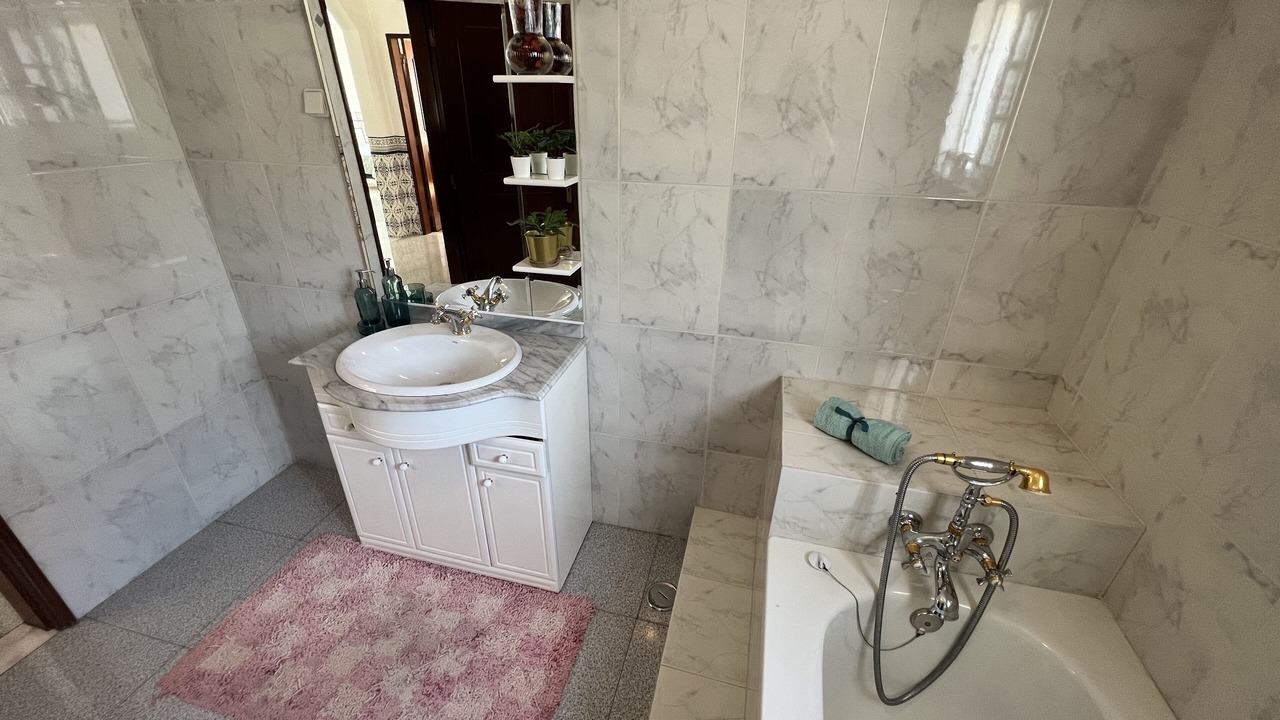 Photo of Bathroom in Seixal