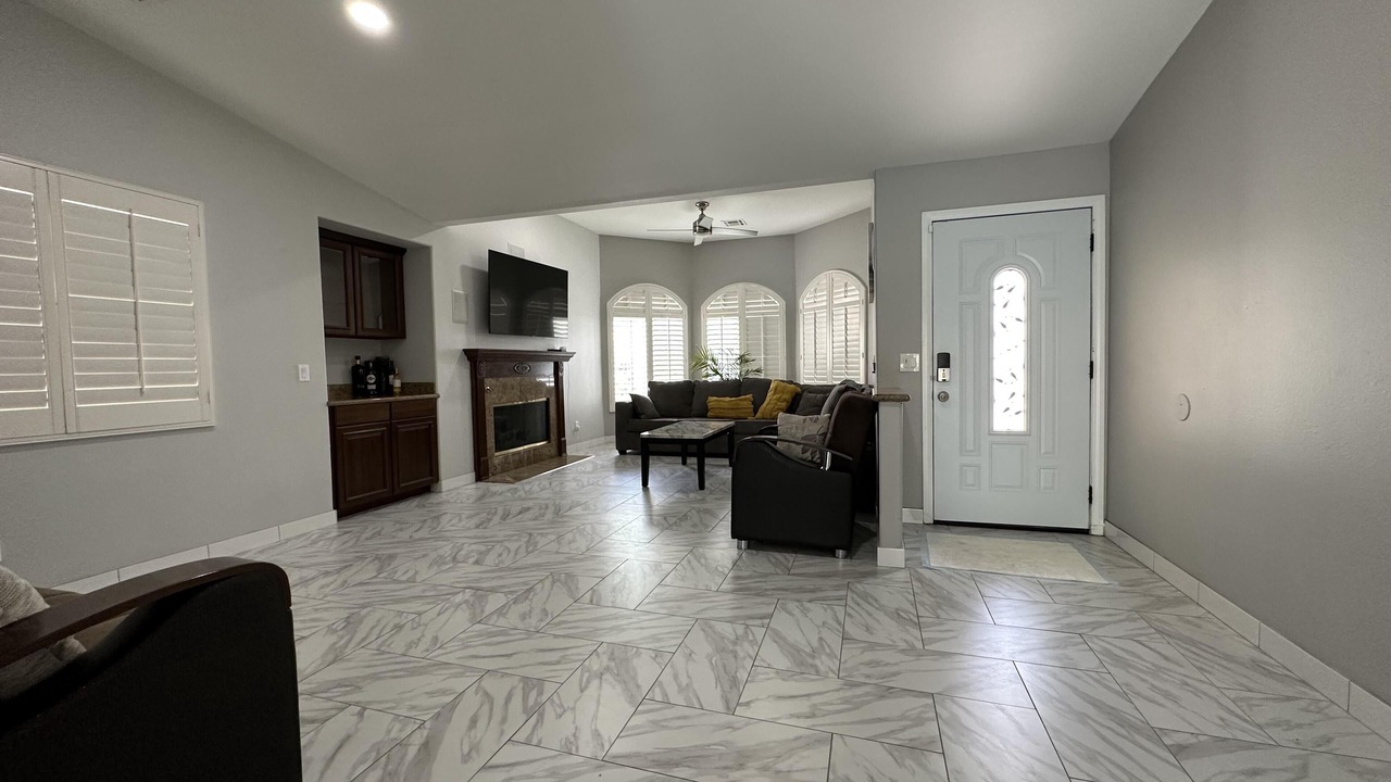 Photo of Livingroom in Cathedral City