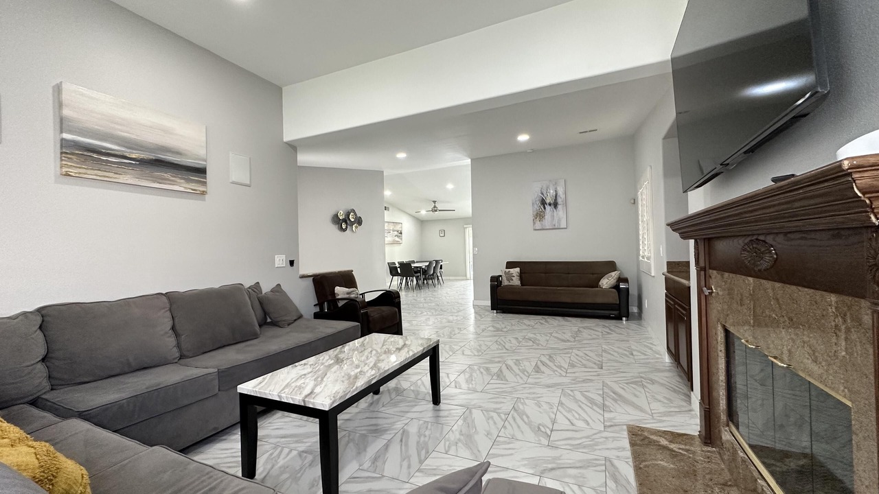 Photo of Livingroom in Cathedral City