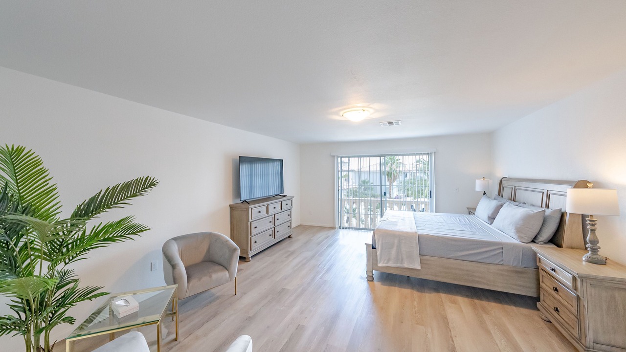 Photo of Bedroom in Spring Valley