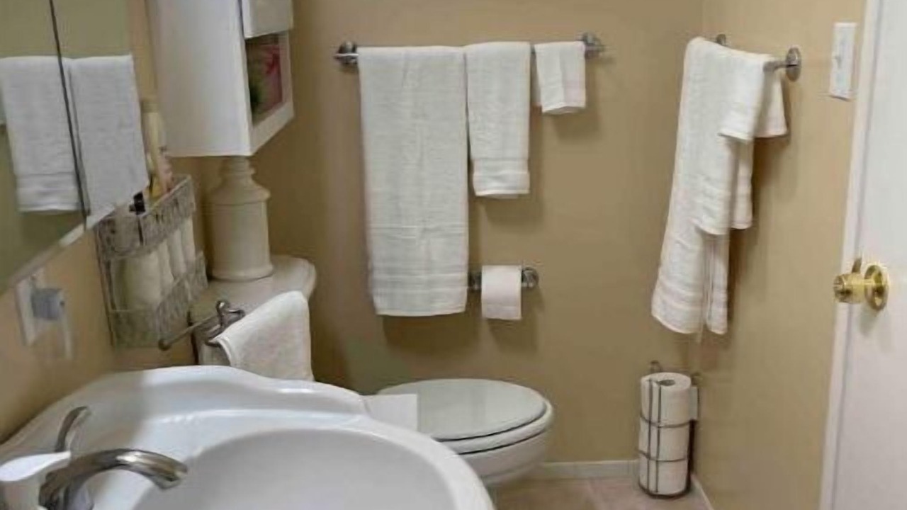Photo of Bathroom in Clovis