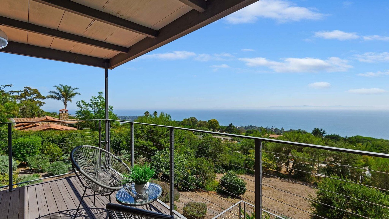 Photo of Patio Balcony in Campanil