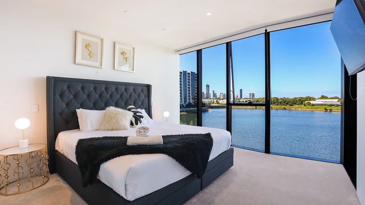 Photo of Bedroom in Mermaid Waters