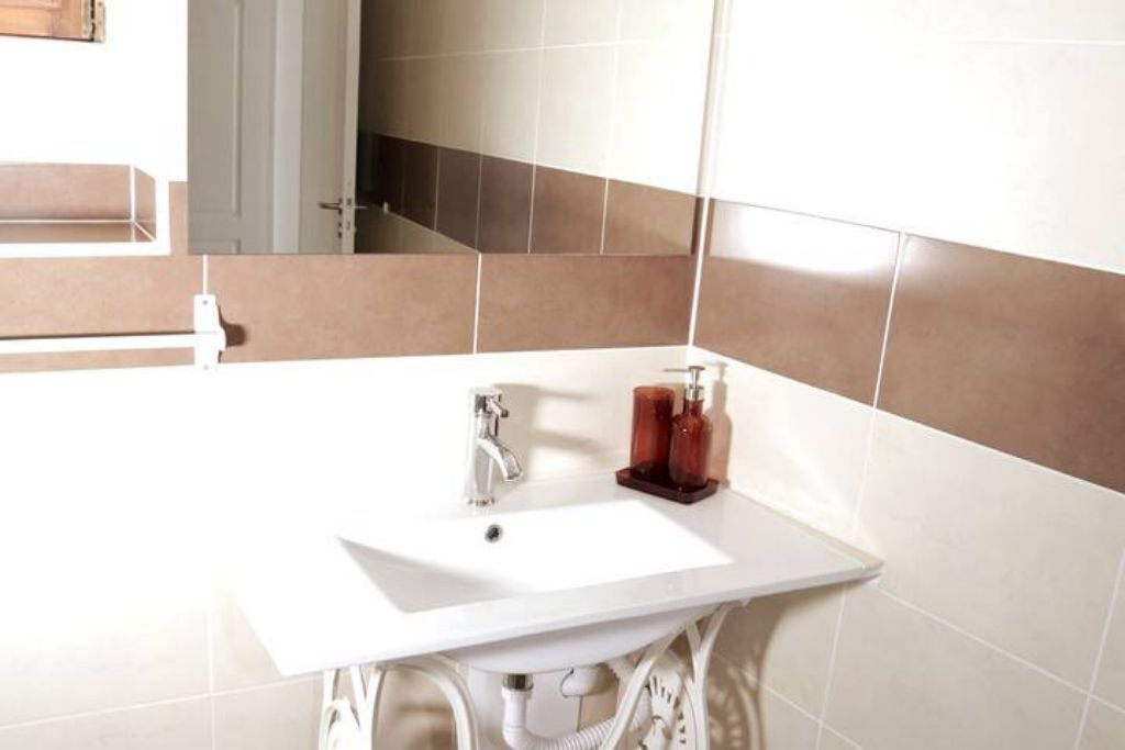 Photo of Bathroom in Insua