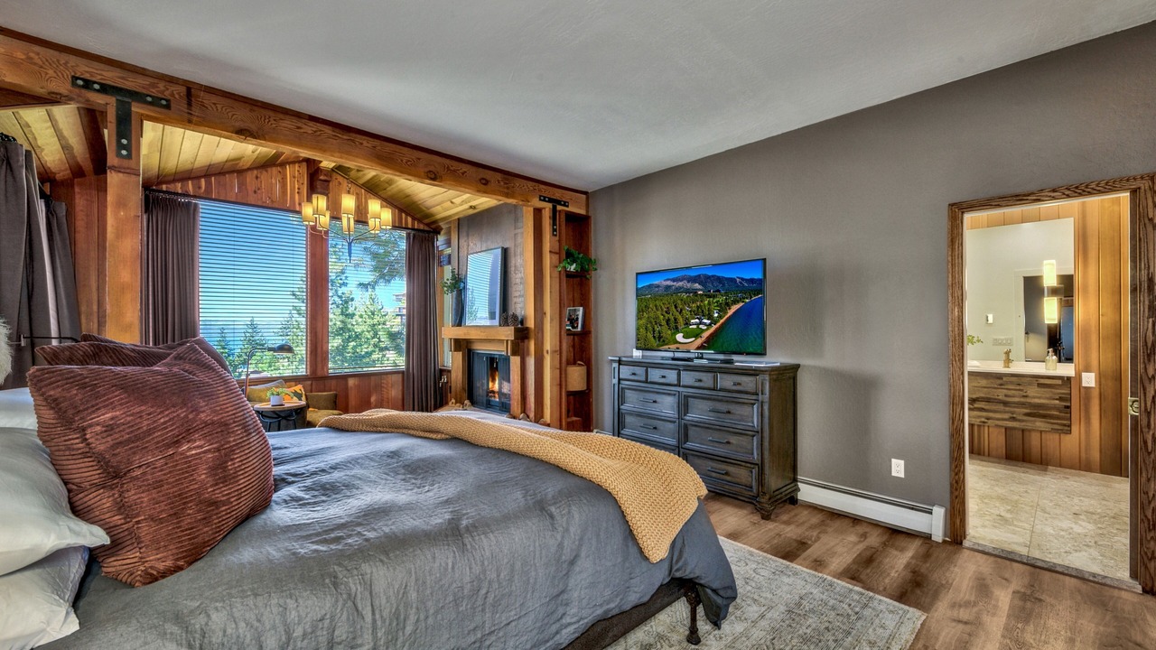 Photo of Bedroom in Lakeridge