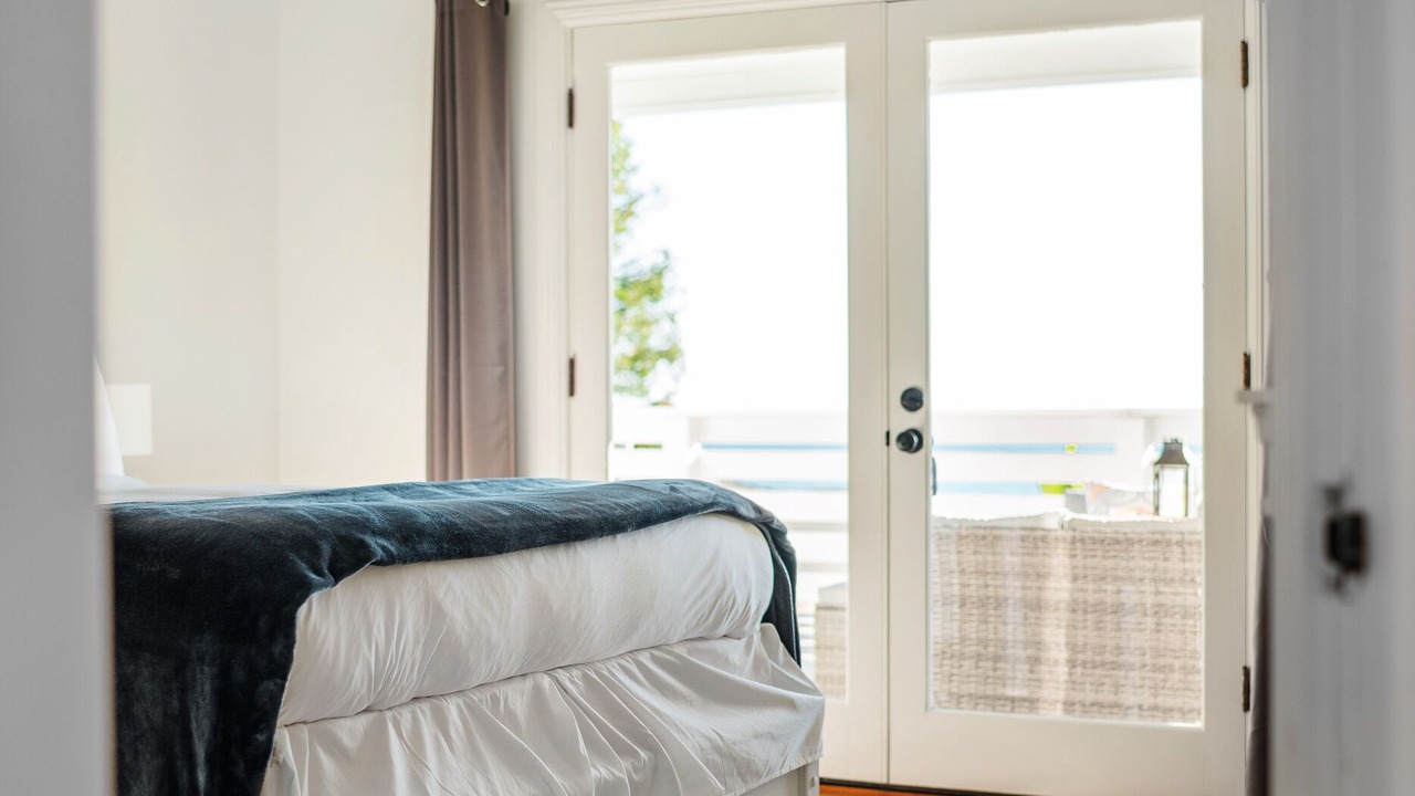 Photo of Bedroom in Summerland