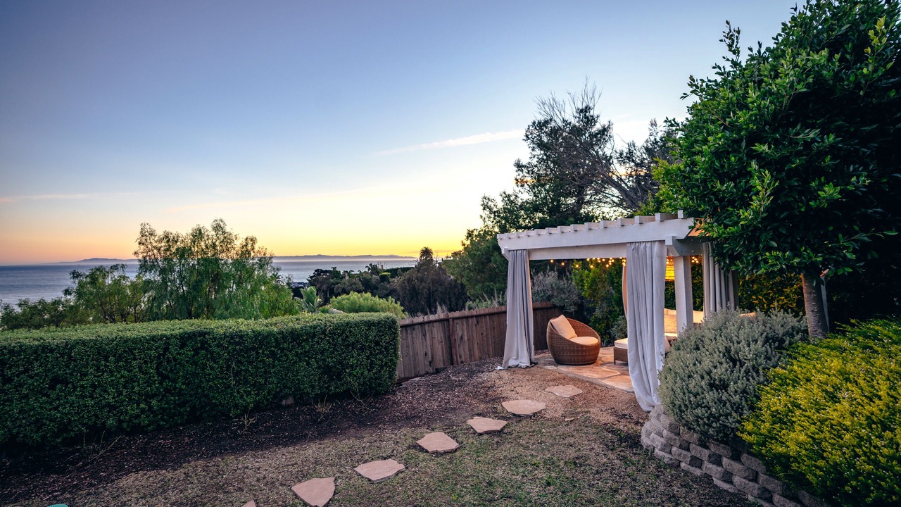 Photo of Patio Balcony in Summerland