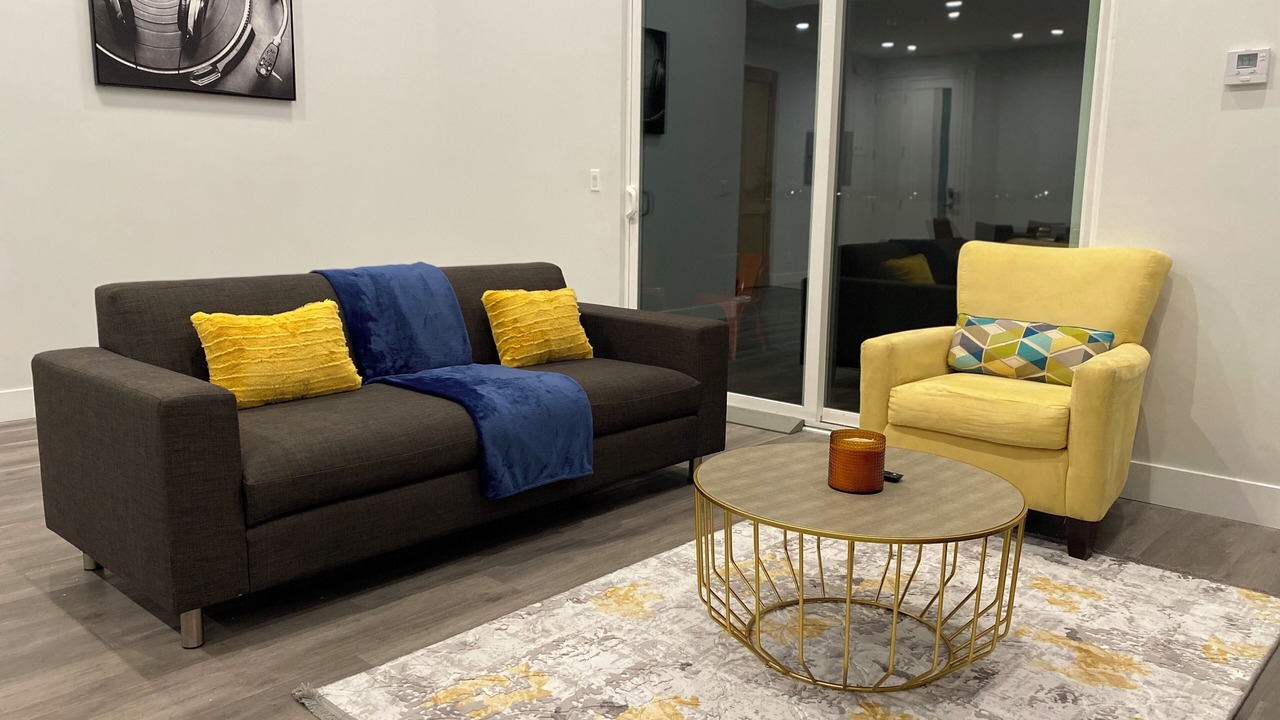 Photo of Livingroom in Lawndale