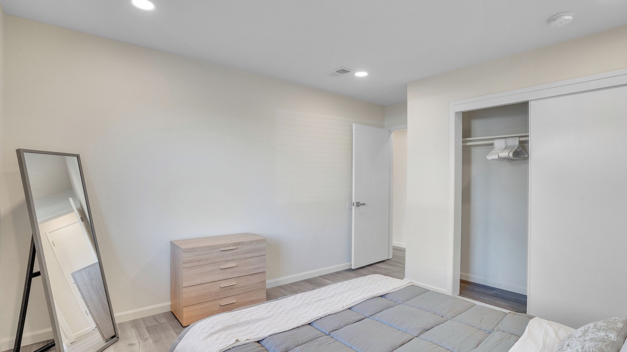 Photo of Bedroom in Mount Carmel