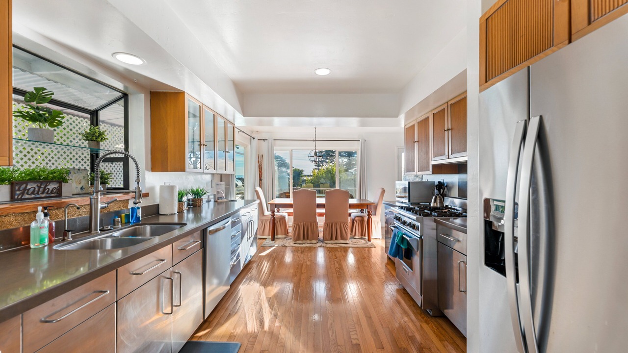 Photo of Kitchen in Summerland