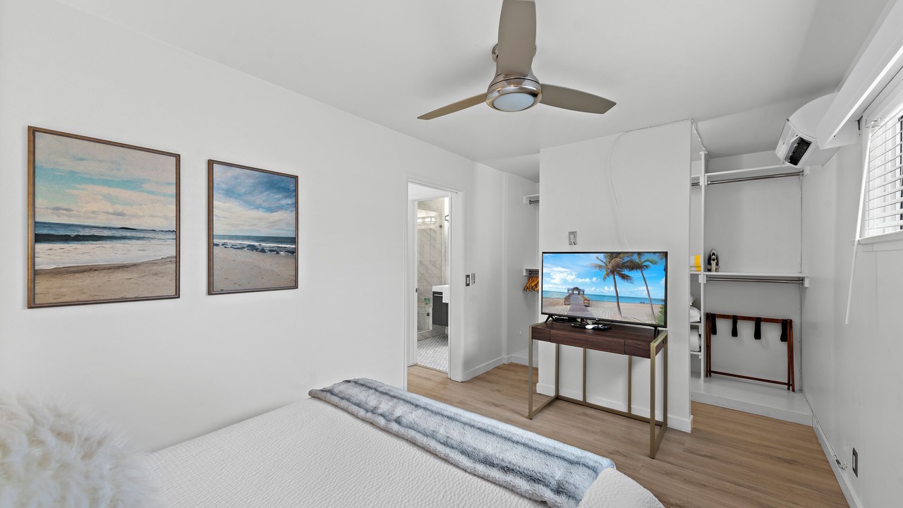 Photo of Bedroom in Laguna Beach