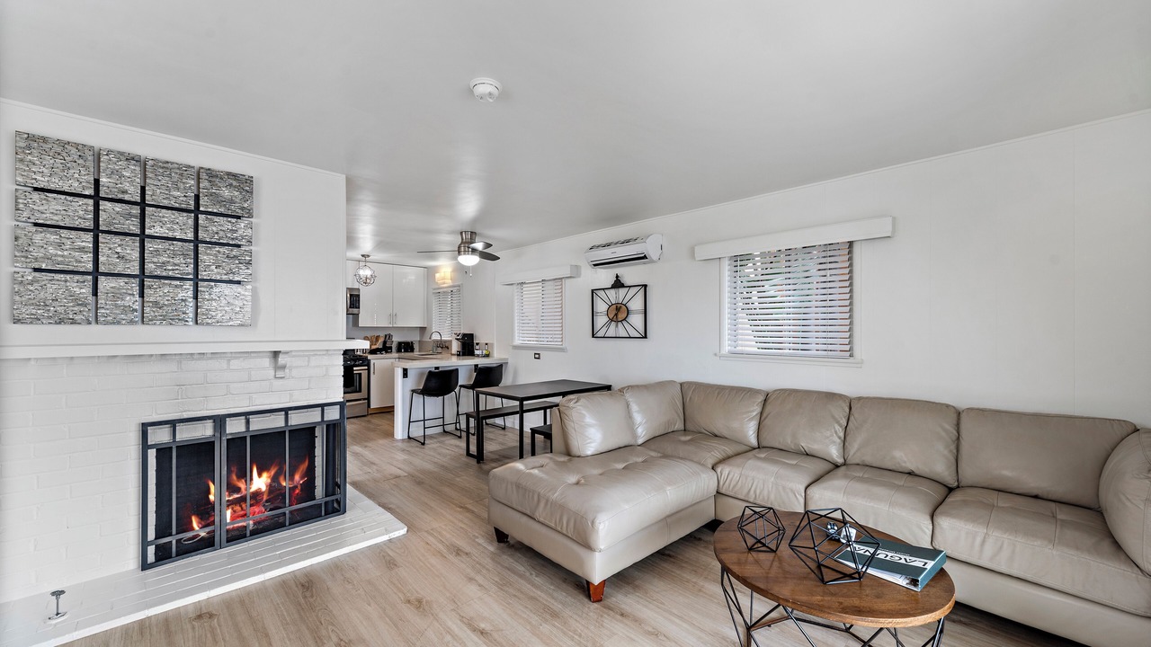 Photo of Livingroom in Laguna Beach