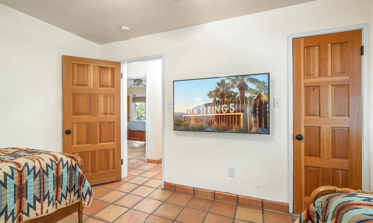 Photo of Bedroom in Tahquitz River Estates