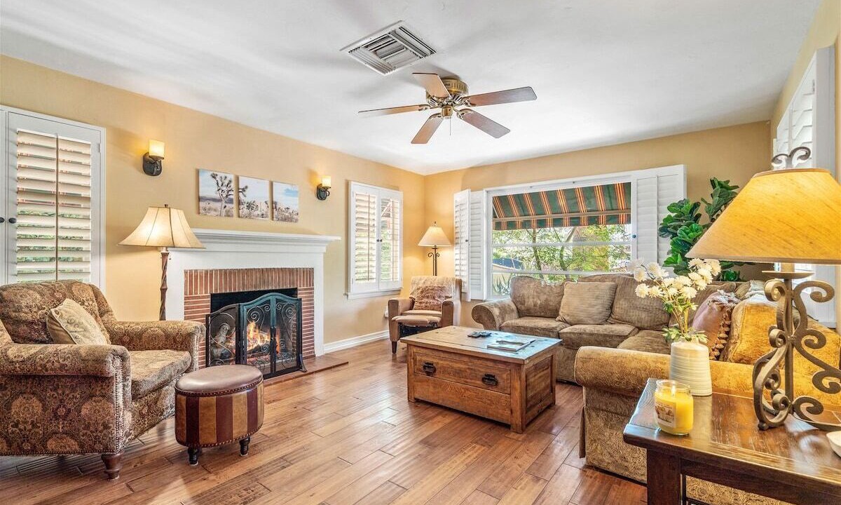 Photo of Livingroom in Tahquitz River Estates