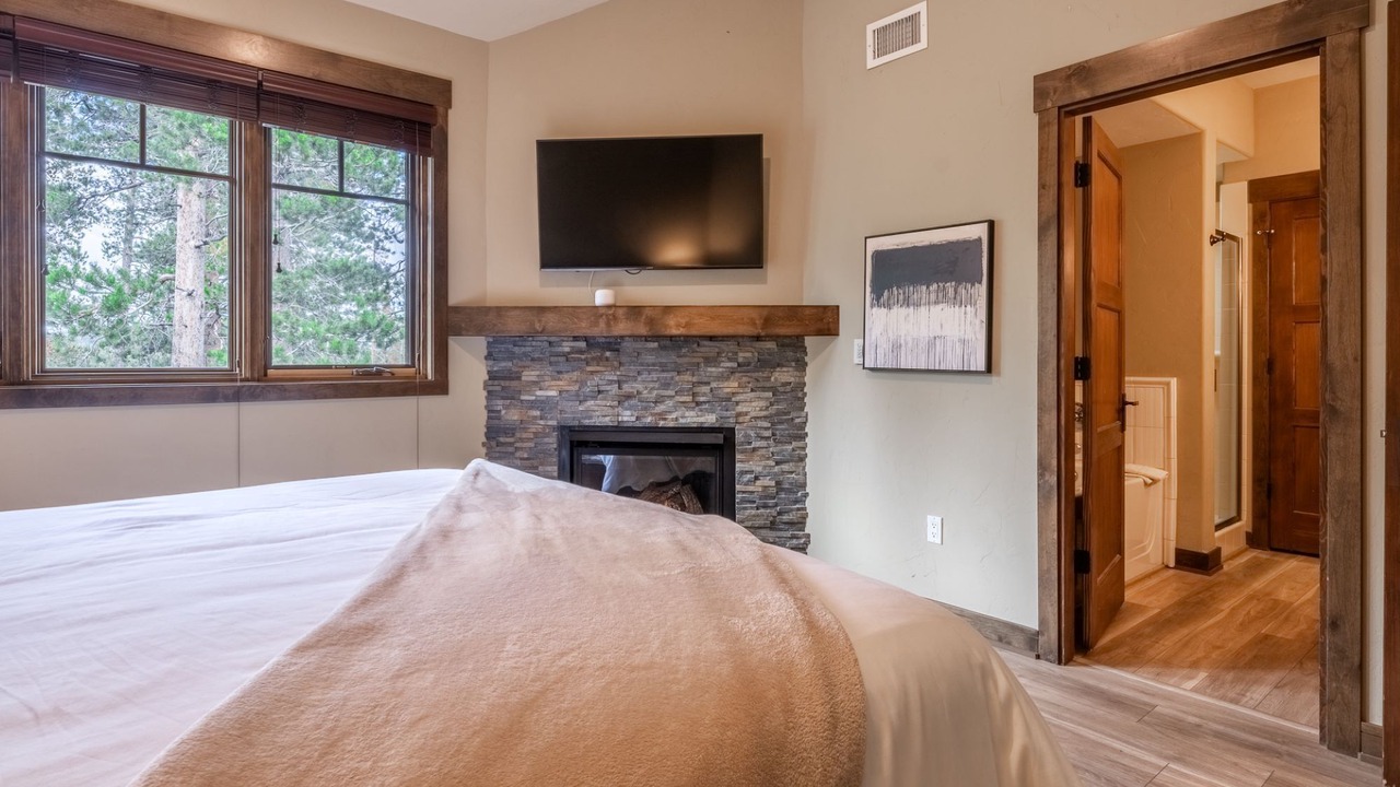 Photo of Bedroom in Woodwinds